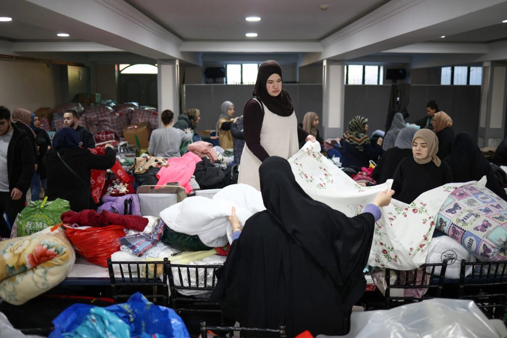 Masjid di Birmingham Kumpulkan 2 Kontainer Sumbangan untuk Gempa Turkiye-Suriah